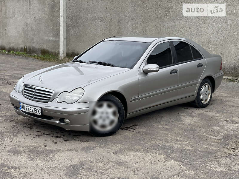 2003 mercedes-benz c-class