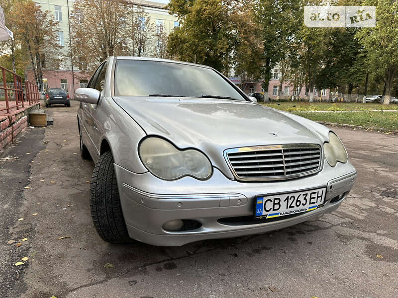 2003 mercedes-benz c 200