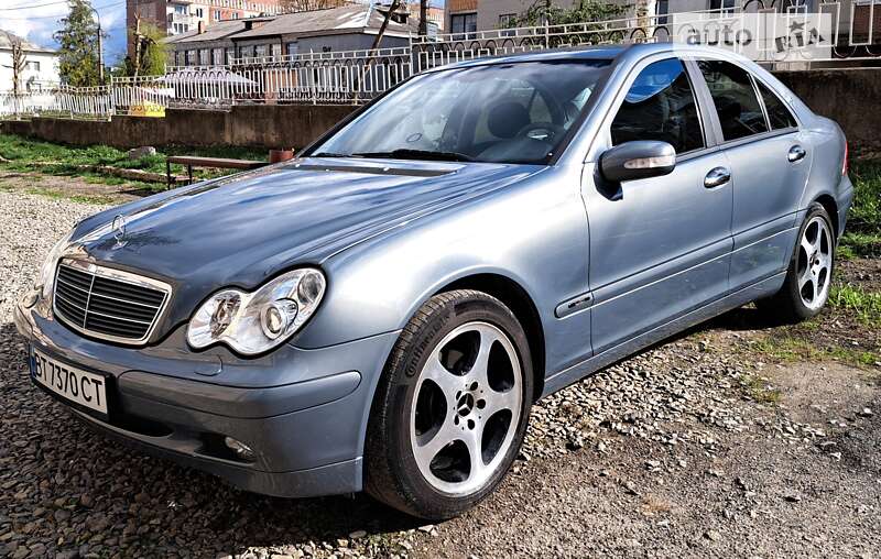 2004 mercedes-benz c 200