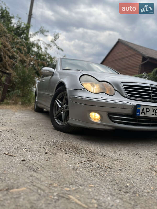 2001 mercedes-benz c 270 cdi