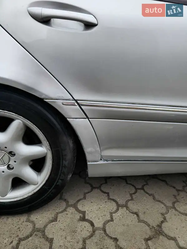 2001 mercedes-benz c-270-cdi