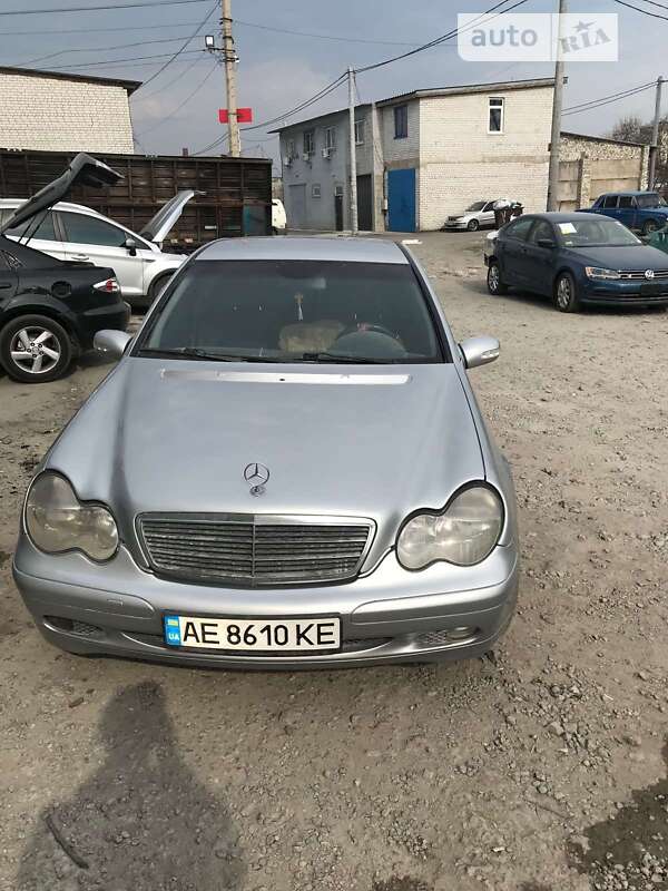 2001 mercedes-benz c 180