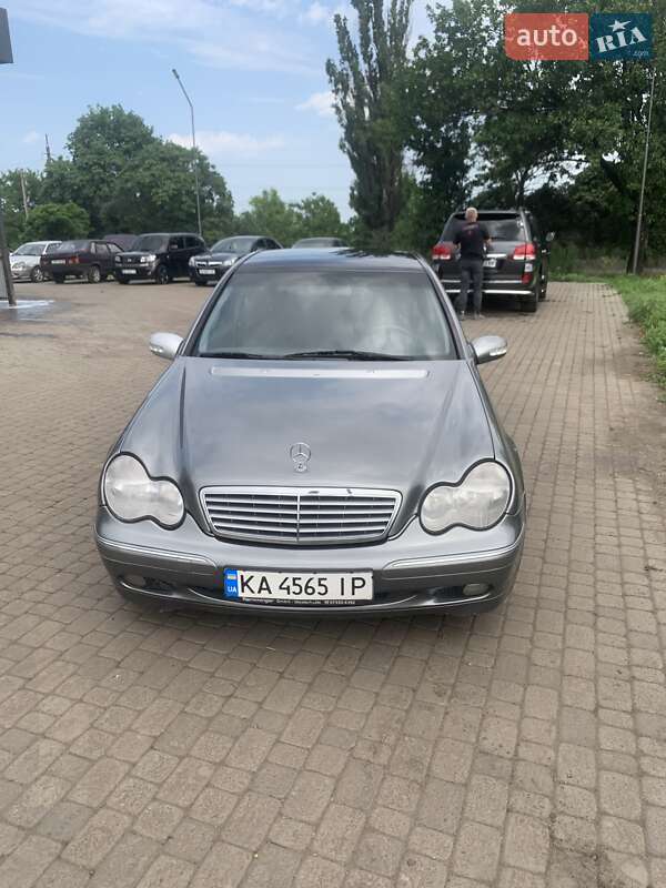 2001 mercedes-benz c 180