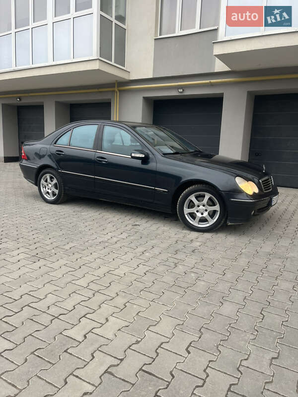 2003 mercedes-benz c-class