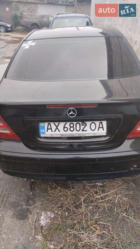 2002 mercedes-benz c 180