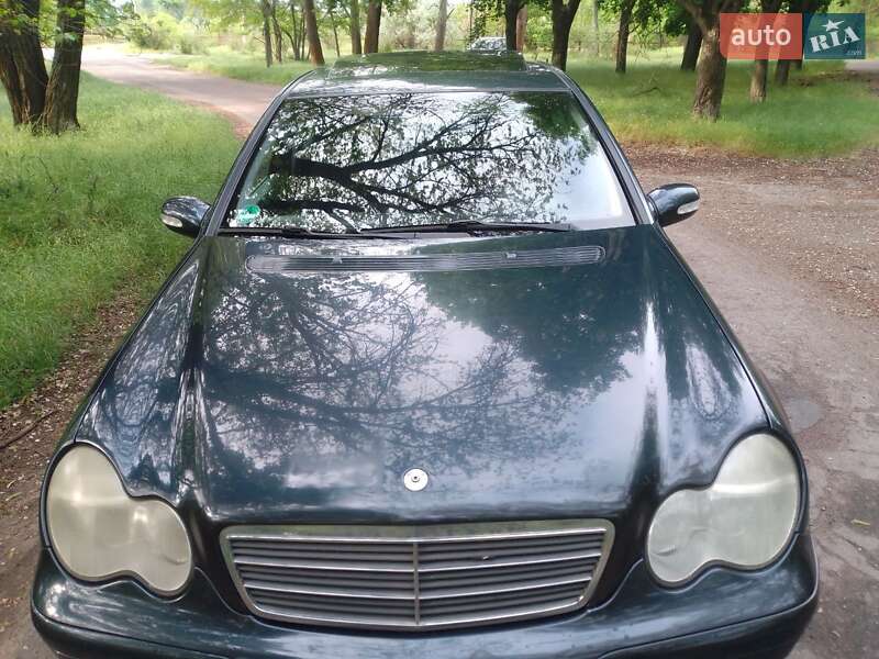 2001 mercedes-benz c 180