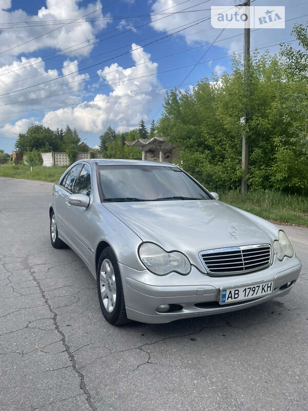 2002 mercedes-benz c 180