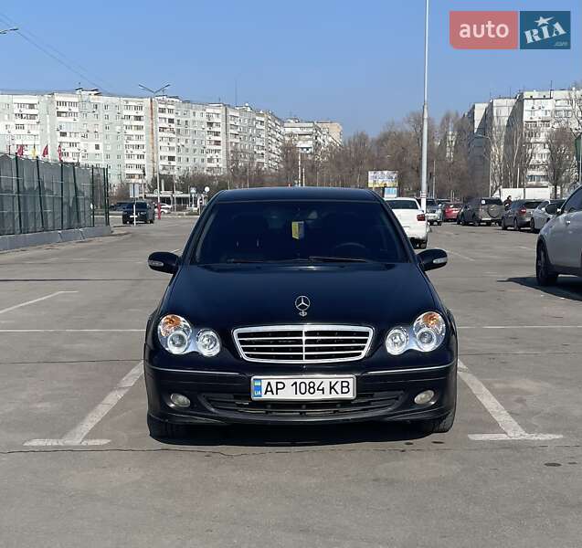 2005 mercedes-benz c 200 k