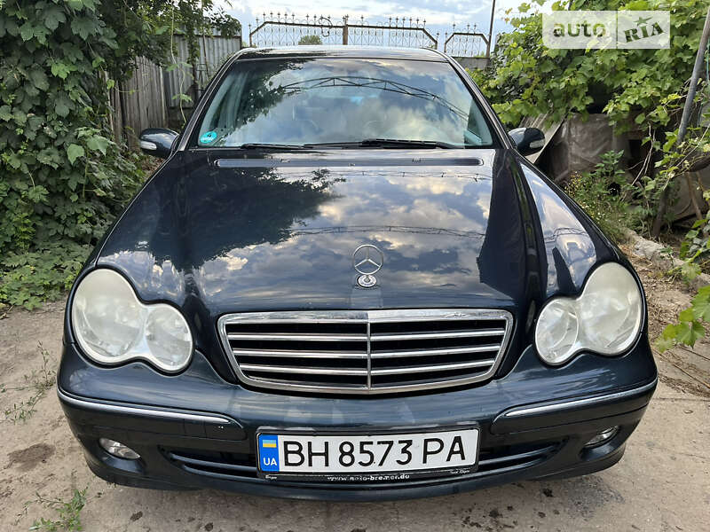 2004 mercedes-benz c 200