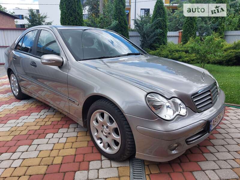 2005 mercedes-benz c 200