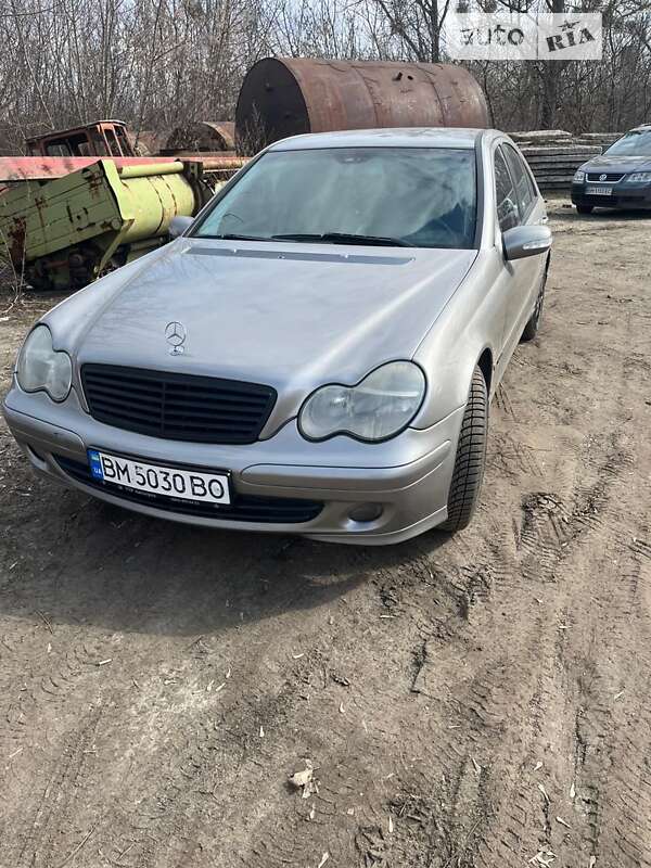 2004 mercedes-benz c 200