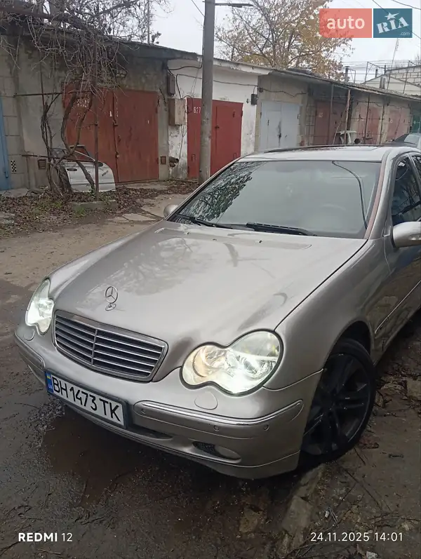 2004 mercedes-benz c 200