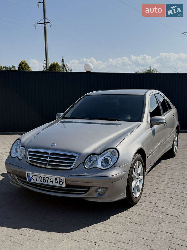 2005 mercedes-benz c 200