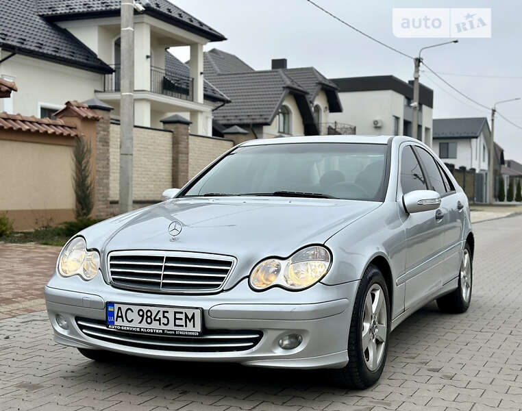 2006 mercedes-benz c-200