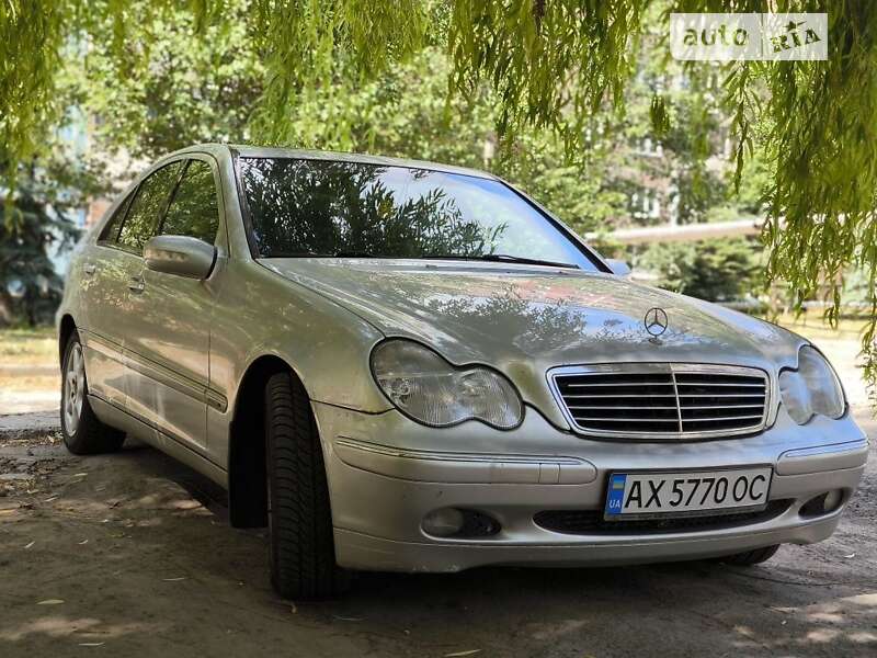 2001 mercedes-benz c 200
