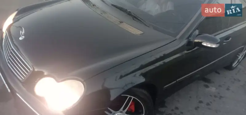 2002 mercedes-benz c 200