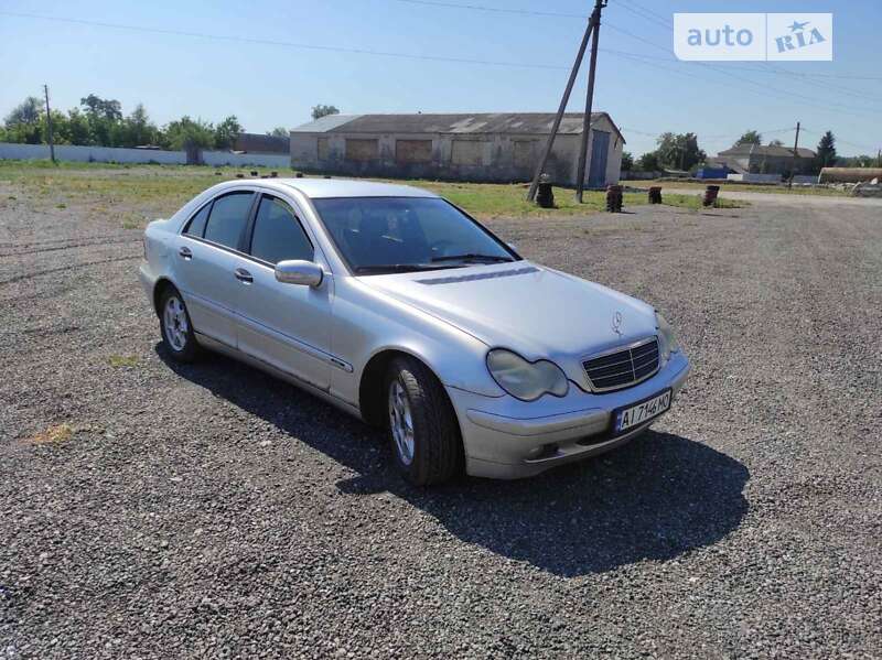 2002 mercedes-benz c 180