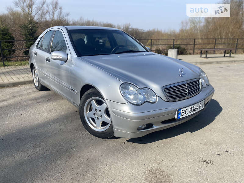 2002 mercedes-benz c 180
