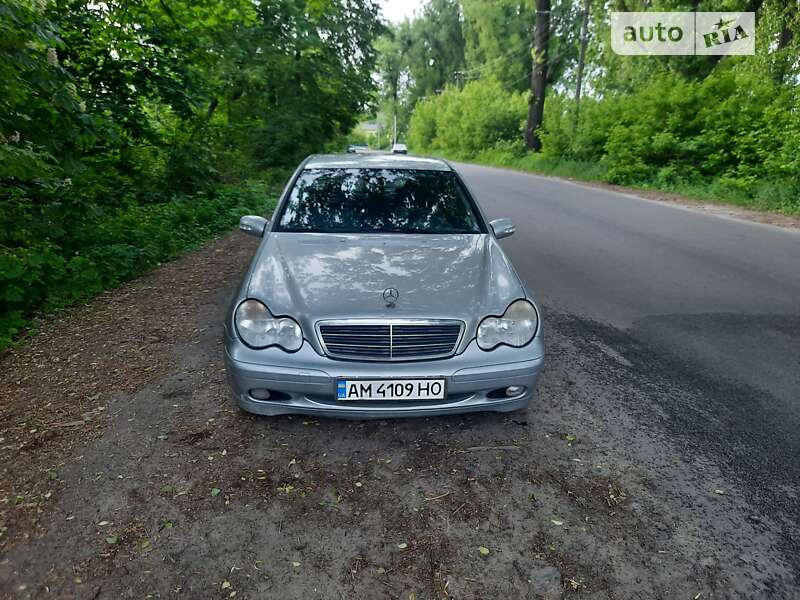 2003 mercedes-benz c 180