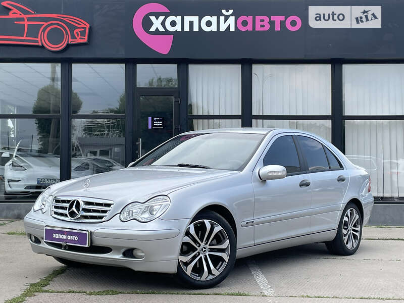2003 mercedes-benz c 180