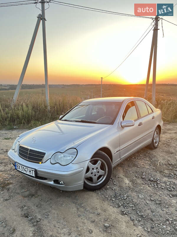2003 mercedes-benz c 180