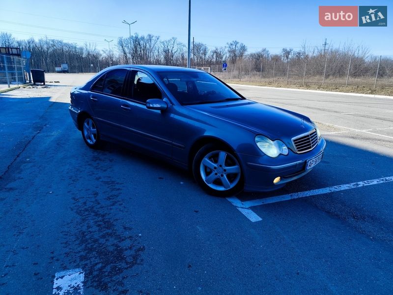 2004 mercedes-benz c 180