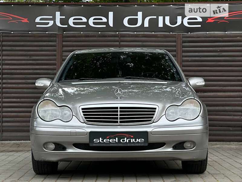 2004 mercedes-benz c-class