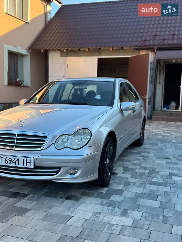 2004 mercedes-benz c 180