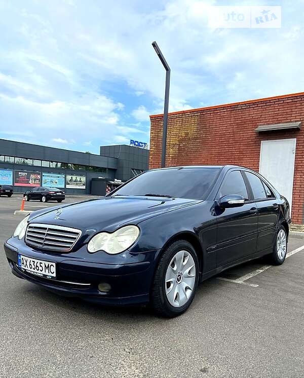 2004 mercedes-benz c 180