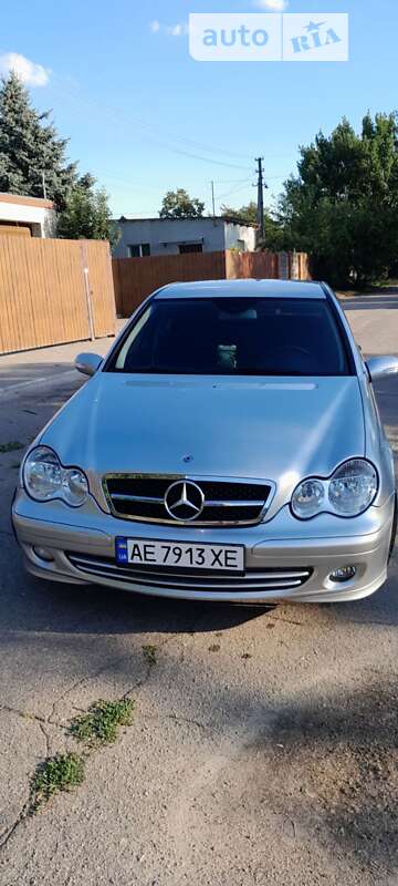 2005 mercedes-benz c 180