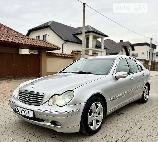 2004 mercedes-benz c 180