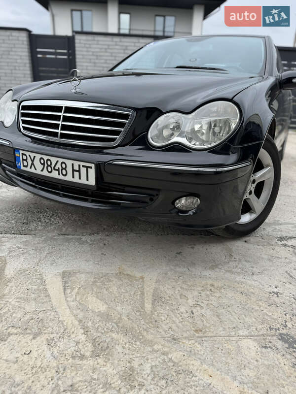 2004 mercedes-benz c 180