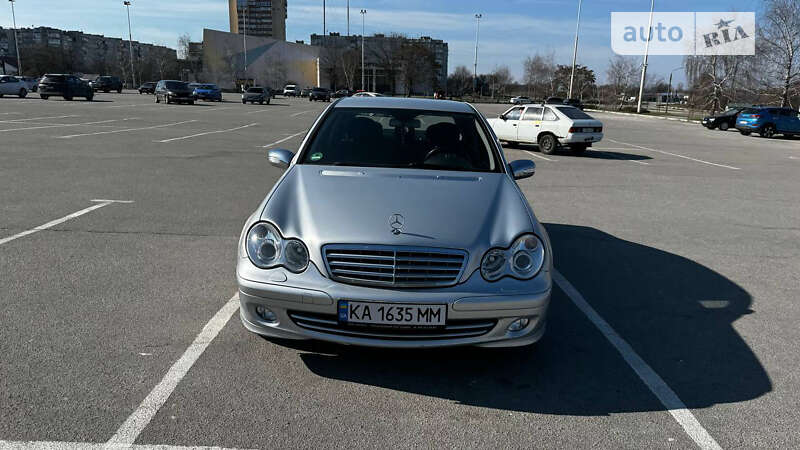 2006 mercedes-benz c-class