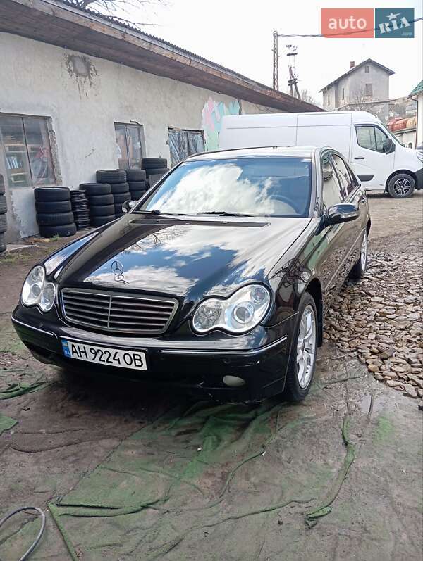2001 mercedes-benz c 240