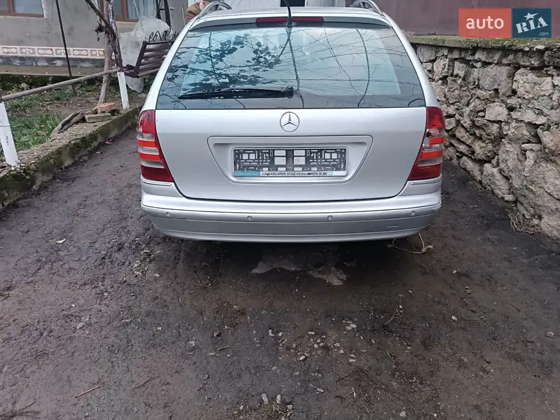 2002 mercedes-benz c-220