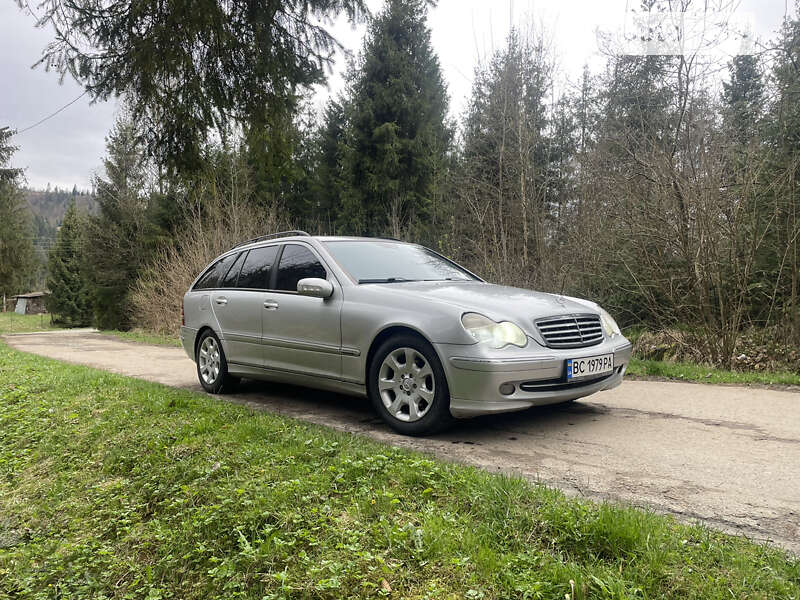 2002 mercedes-benz c 220