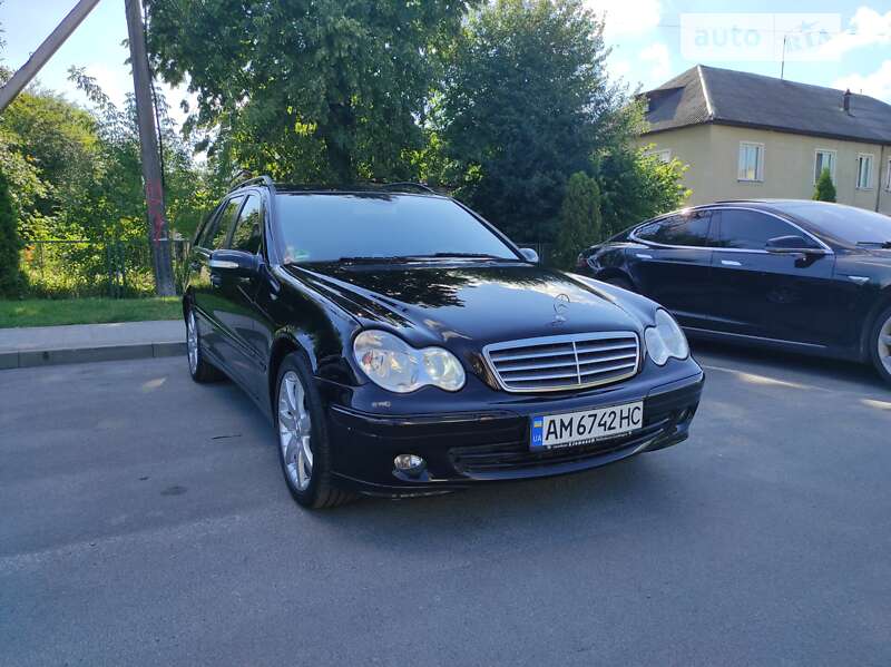2005 mercedes-benz c 200