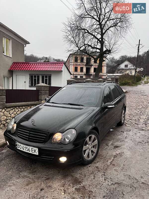 2005 mercedes-benz c-class