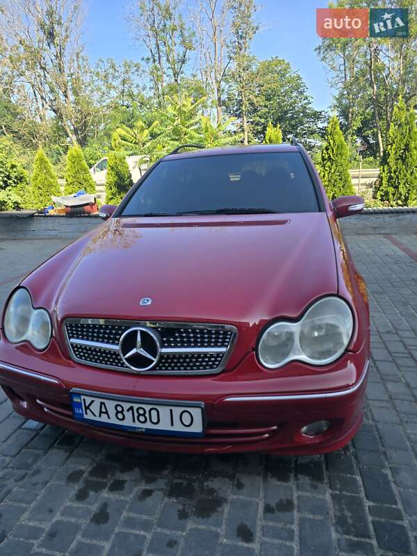 2004 mercedes-benz c 220