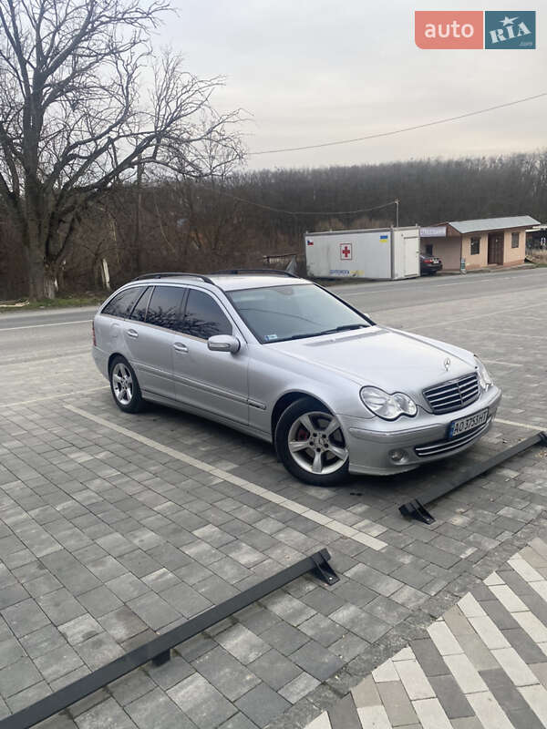 2004 mercedes-benz c 270 cdi