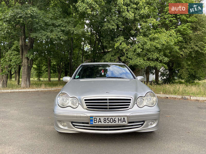2004 mercedes-benz c 200