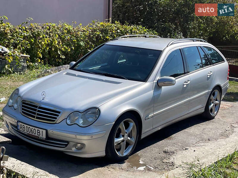 2004 mercedes-benz c-200