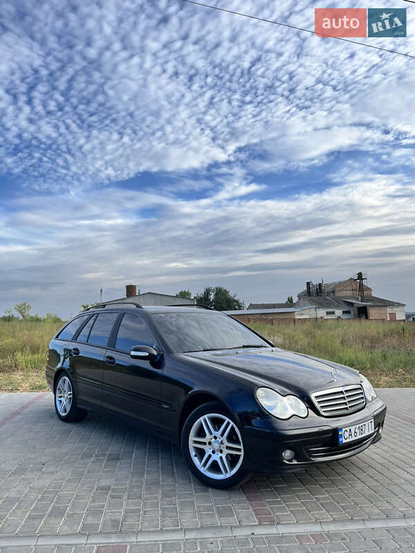 2005 mercedes-benz c 200