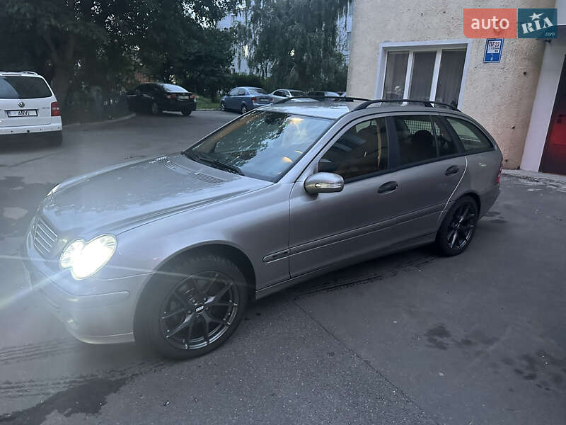 2005 mercedes-benz c 200