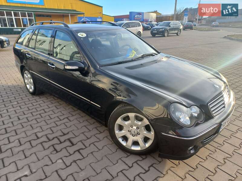 2004 mercedes-benz c-class