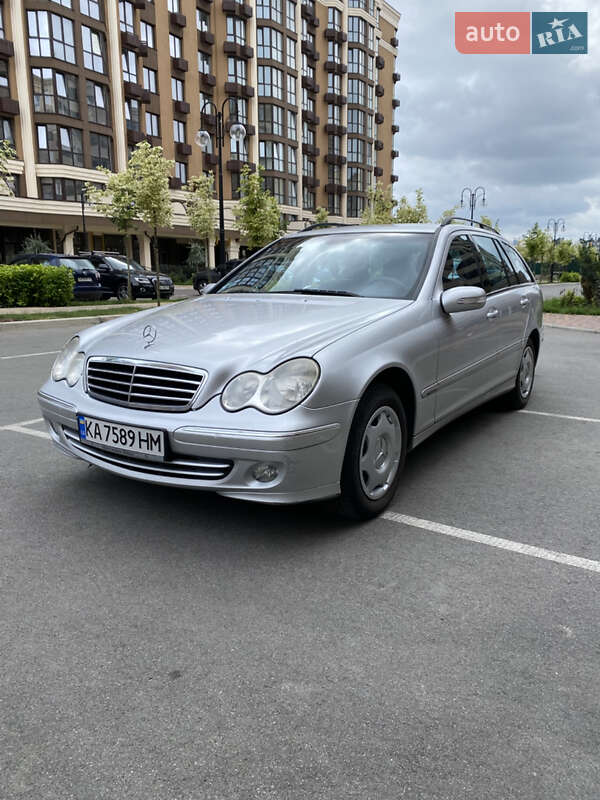 2004 mercedes-benz c 180