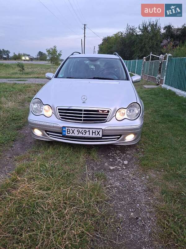 2005 mercedes-benz c 180