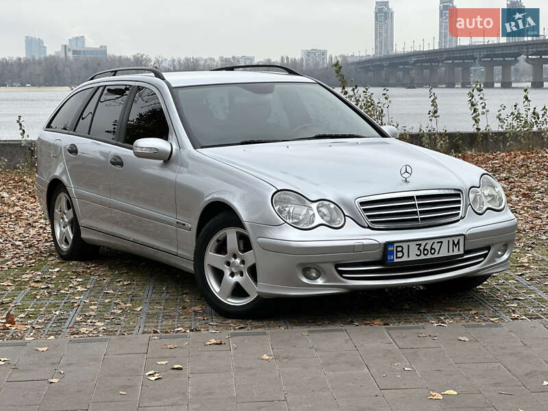 2005 mercedes-benz c-class