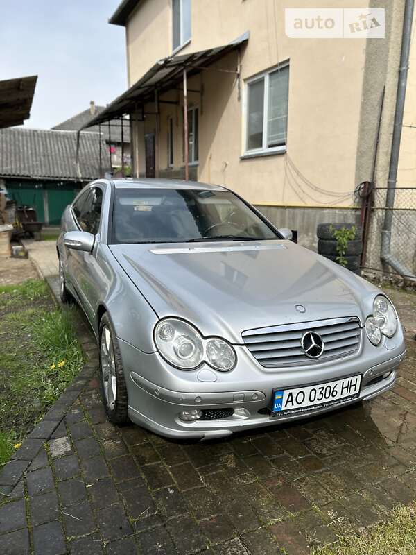 2002 mercedes-benz c 220