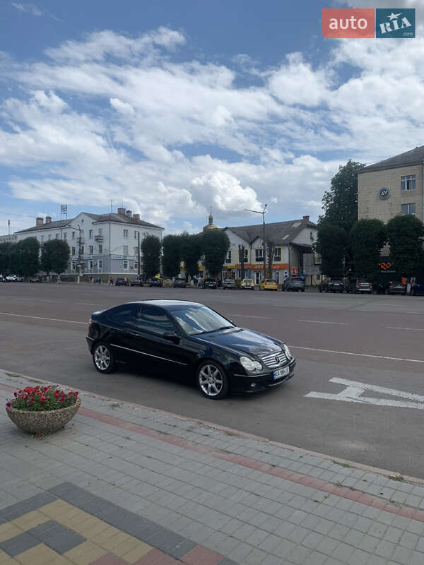 2005 mercedes-benz c-class